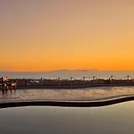 Thea Luxury 4*