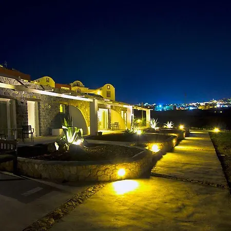 Thea Luxury Fira (Santorini)