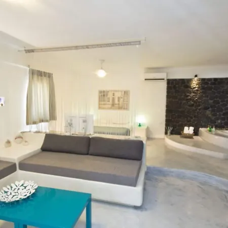 Thea Luxury 4* Fira (Santorini)