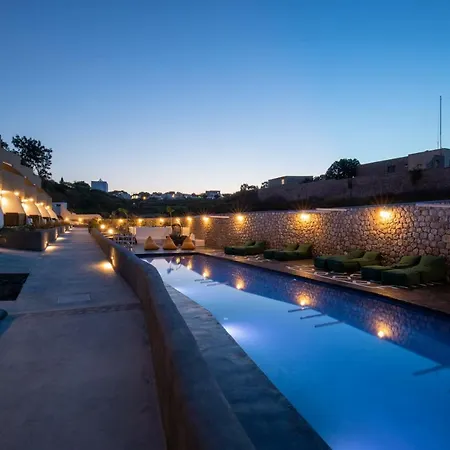Thea Luxury 4*