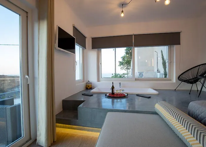 Thea Luxury شقة فندقية 4*