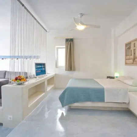 Thea Luxury Aparthotel Fira (Santorini)