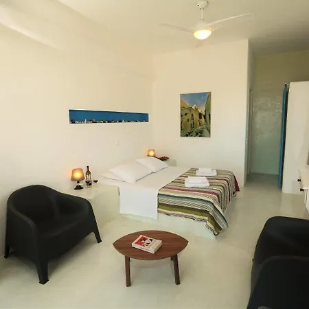 Thea Luxury Aparthotel Fira (Santorini)