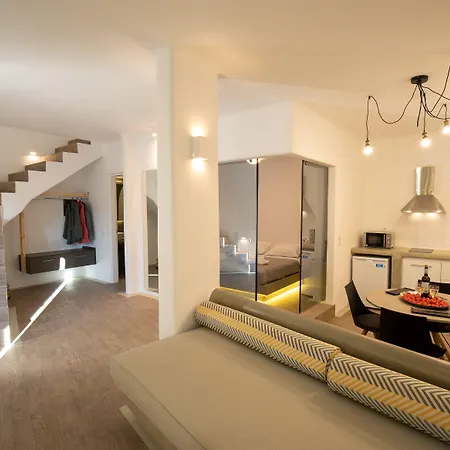 Thea Luxury 4* 산토리니