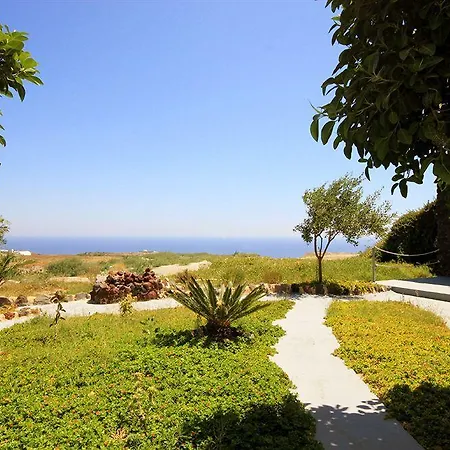 Thea Luxury Aparthotel Fira (Santorini)