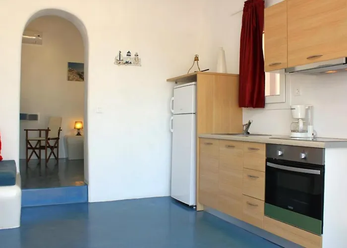 Thea Luxury 4* Santorini Island