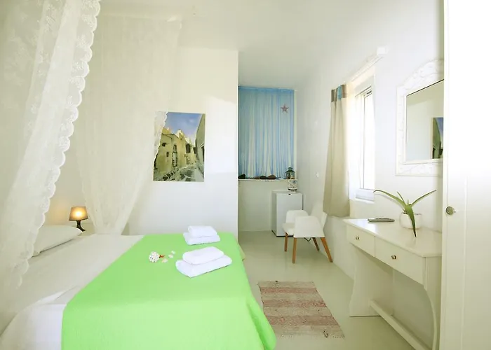 Thea Luxury Apart Otel Santorini Island
