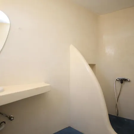 Thea Luxury 4* Тира