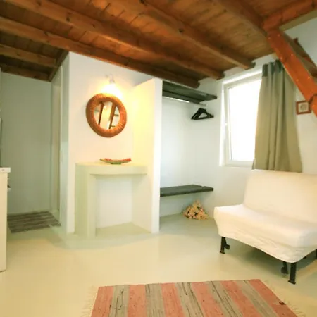 Thea Luxury Апарт-отель Тира