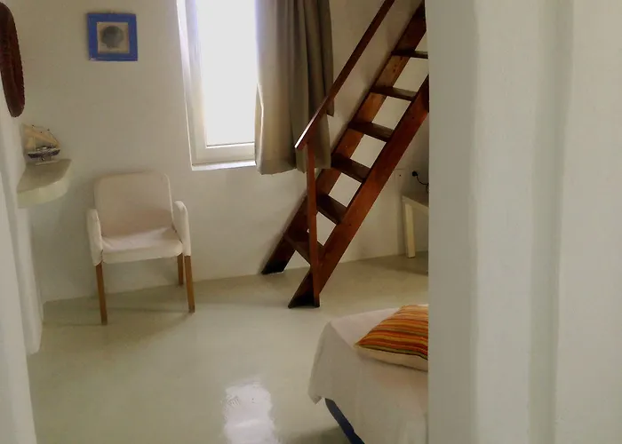 Aparthotel Thea Luxury Santorini Island