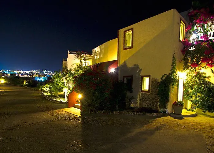 Thea Luxury Aparthotel