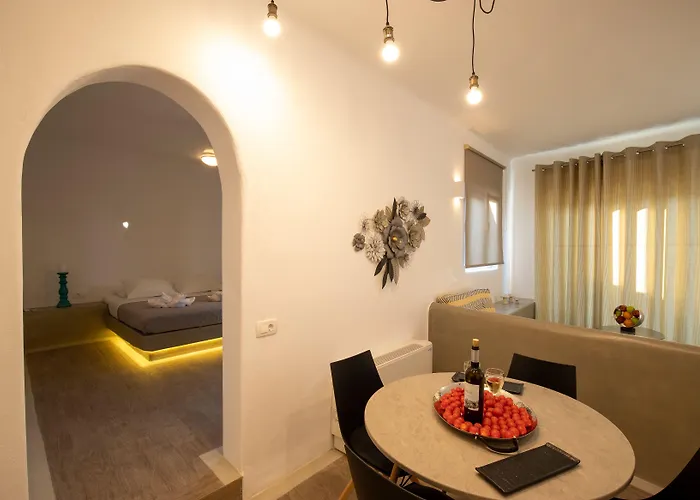 Thea Luxury 4* Santorini Island