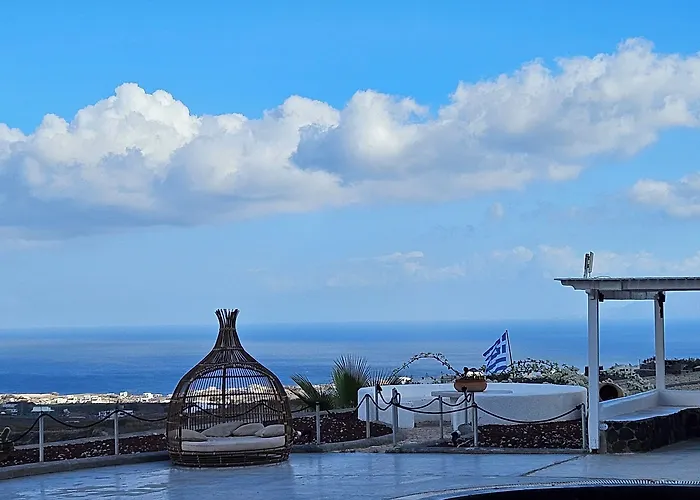 Thea Luxury 4* Fira (Santorini)