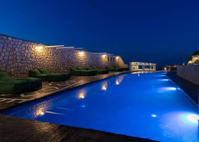 Thea Luxury Aparthotel