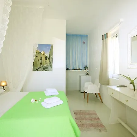 Thea Luxury Hotel apartamentowy Fira (Santorini)